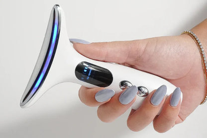 Rassoda Viso &amp; Collo in 5 Minuti al giorno— EMS Lifting