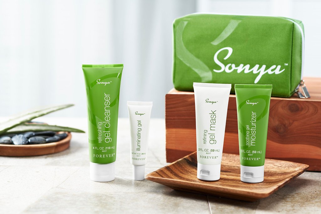Sonya™ Refreshing Gel Cleanser 8 Daily Skincare System immagine ufficiale